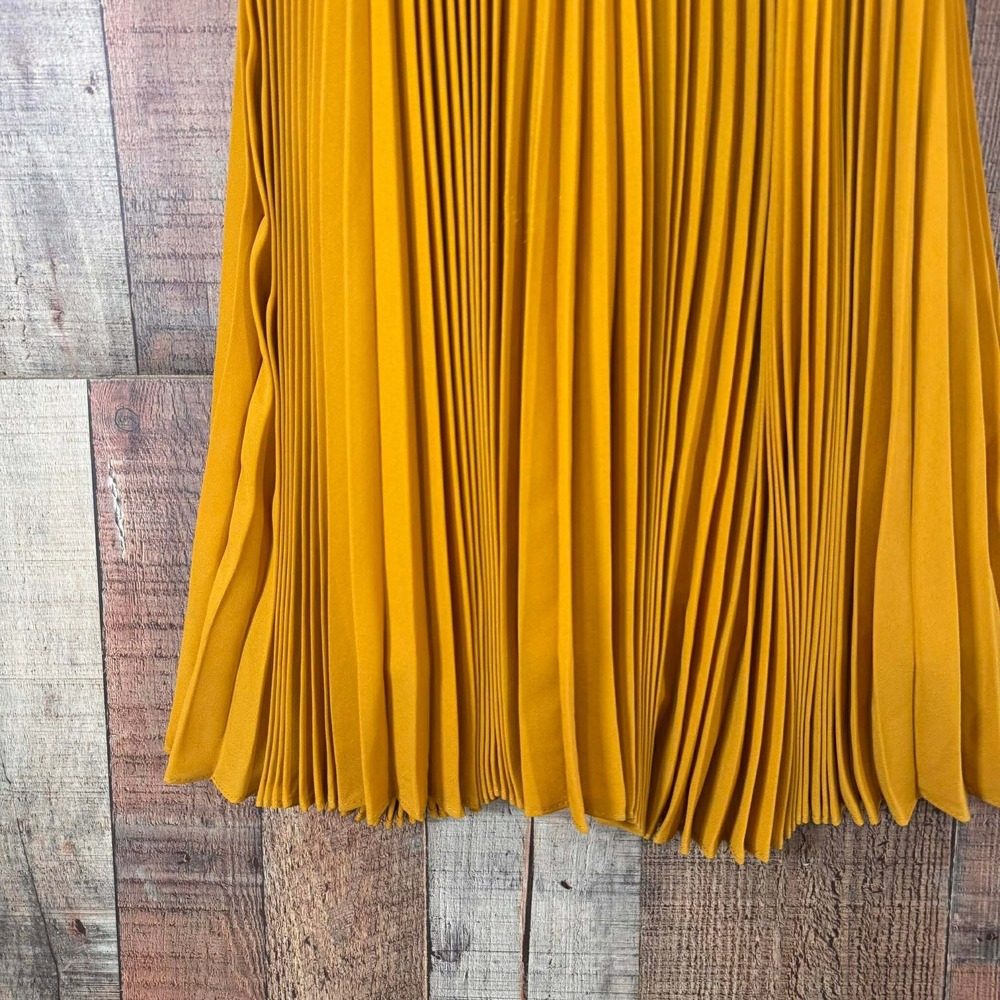 Nanette Lepore Mustard Yellow Pleated Smocked Waist Midi Dress 6 Feminine Chic - Picture 3 of 7